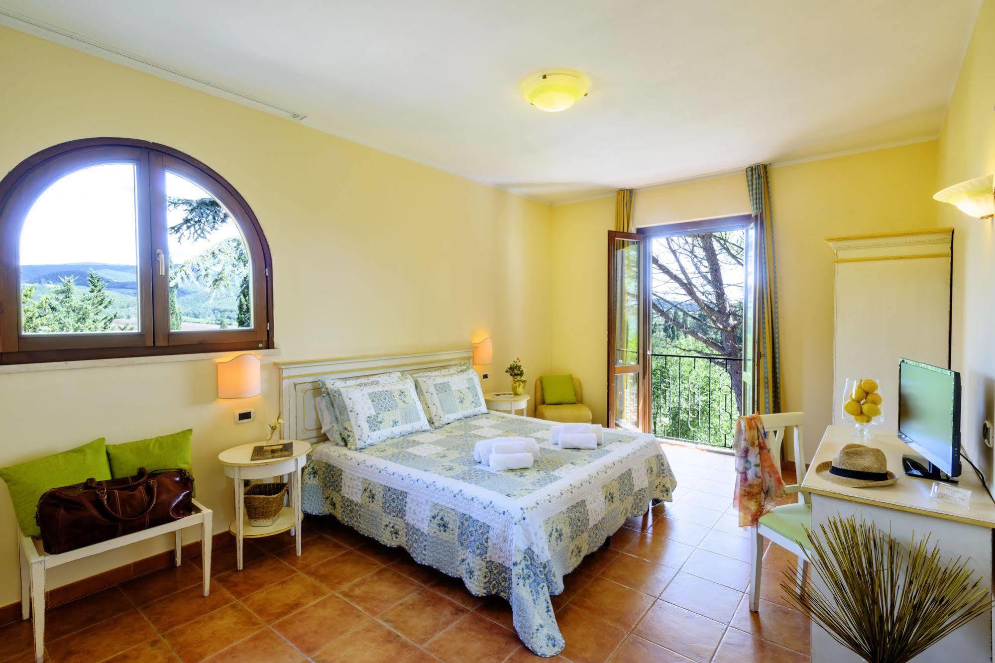 Pian Dei Mucini Resort Il Borgo Massa Marittima Exterior foto